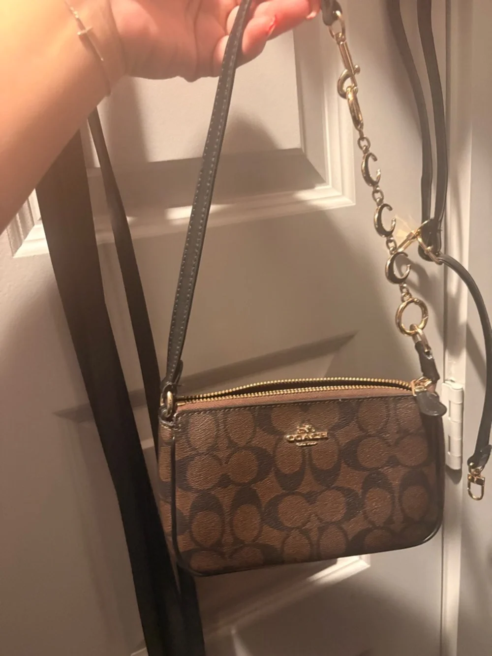 Coach Nolita 19 - Picture 2 of 6